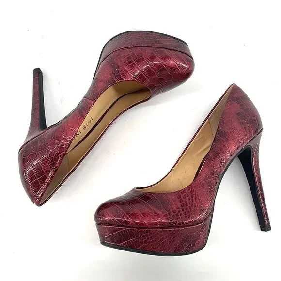 Gianni Bini wine red faux python print metallic platform heel heels shoes NWOT