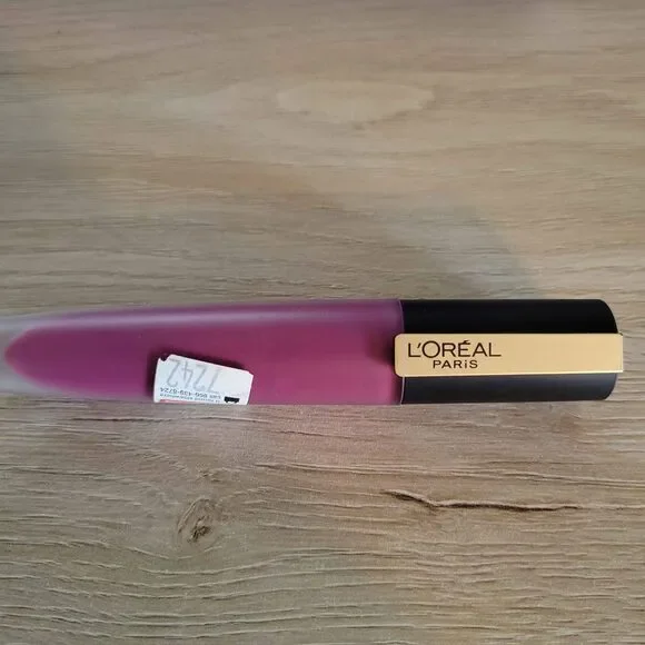 L'oreal Rouge Signature Lasting Matte Liquid Lipstick