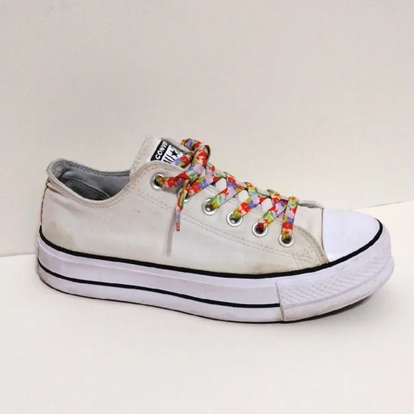 Converse CTAS Lift OX Platform Sneakers Women’s 8.5 White Rainbow Laces Low Top