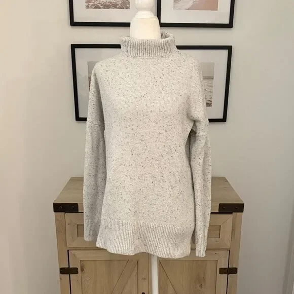 Women's Speckled Gray Turtleneck Sweater