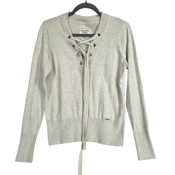 Abercrombie & Fitch Retro Lace up V-Neck Tan Sweater M Chic Minimalist Neutral