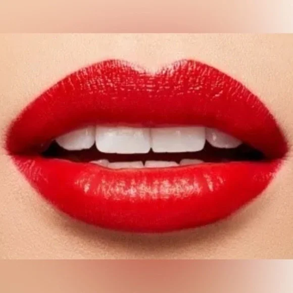 MAC DEIFY ME 481 hydrating Liquid Lipstick Love Me Lipcolour NEW IN BOX