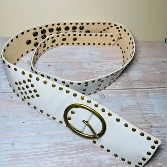 Steve Madden Retro White Leather‎ Studded Belt Metal Oval Buckle Size M