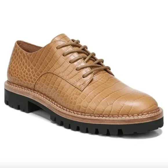 NIB $375 VINCE Camilla Lug Platform Leather Embossed Derby in Tan - size 11!