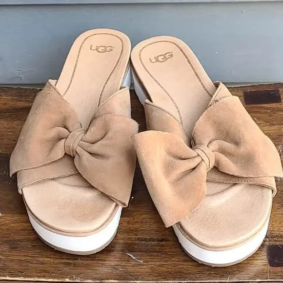 UGG Joan II Chestnut Suede Bow Platform Sandal size 8 LIKE NEW