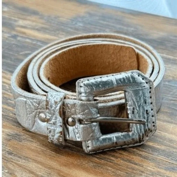 80s 90s Vintage Silver Croc Embossed Leather Belt Women's Large Western‎