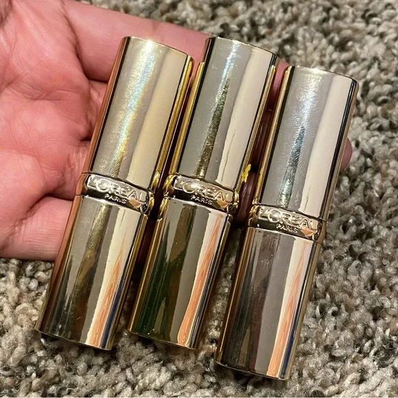 [3Bundle] L’Oréal Lipstick 💄