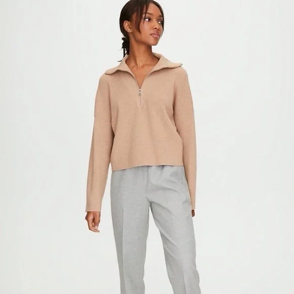 Aritzia The group by Babaron rodini sweater size small Color sand bluff