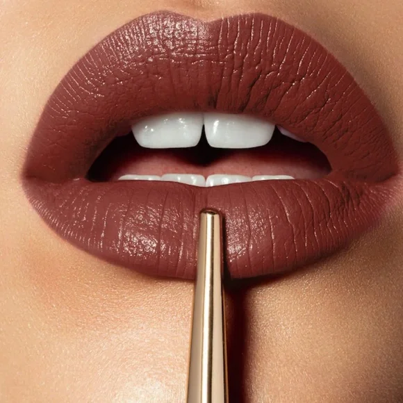 HOURGLASS Ultra Slim High Intensity Refillable Lipstick in 