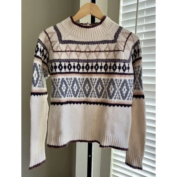 American Eagle Sweater Women's Long Sleeve Knit Size Medium Cream And Brown