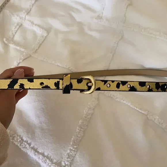 Loft xs Gold animal print belt. GUC