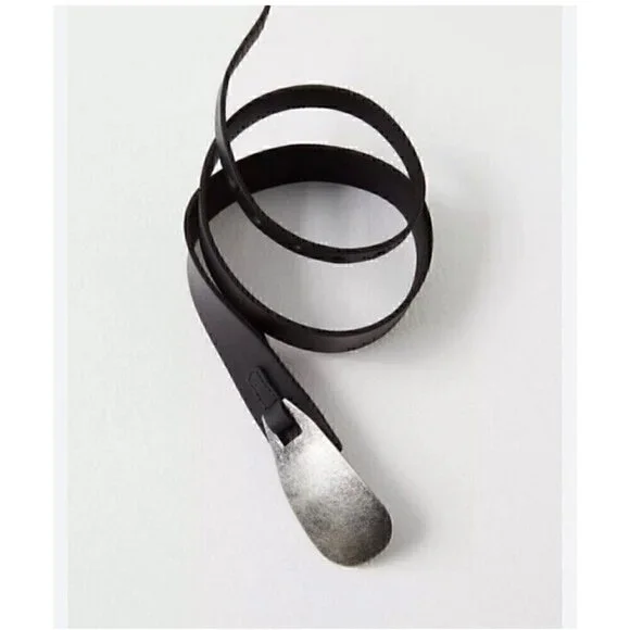 FREE PEOPLE Black Leather Belt With Silver OYESTER HIP Buckle, REVOLVE, WESTERN
