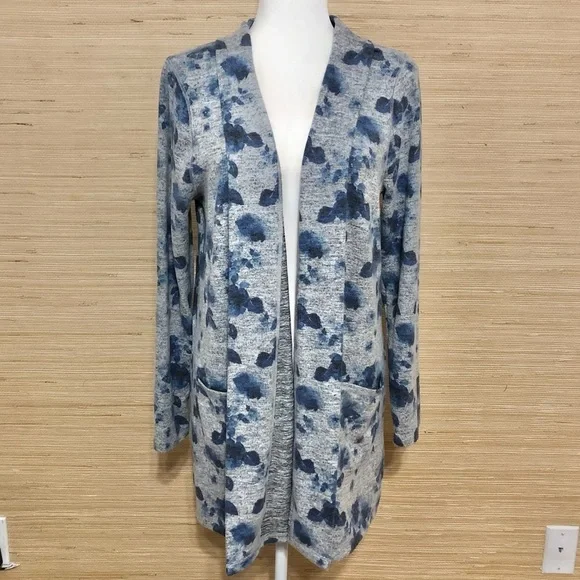 Gray Soft Surroundings Blue Floral Print Open Front Long Cardigan Sweater Medium