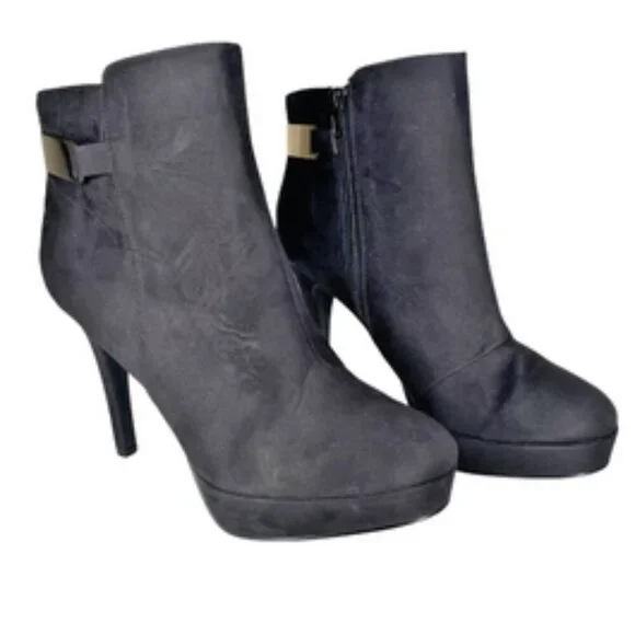 H&M Office Siren Faux Suede Platform Ankle Boots Gold Buckle Hardware Black 9.5