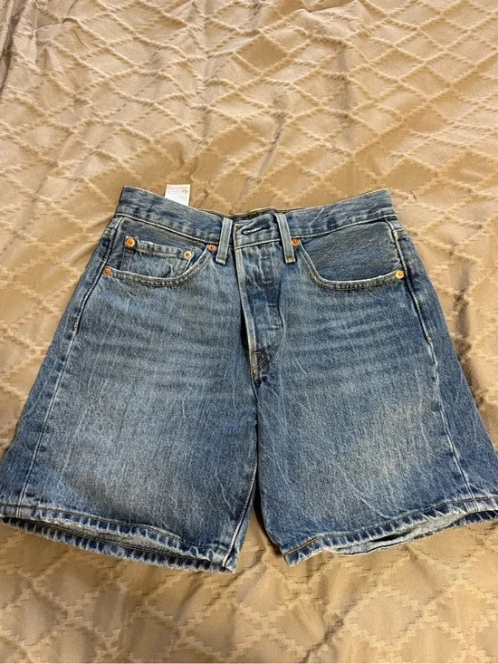 Levi’s denim shorts
