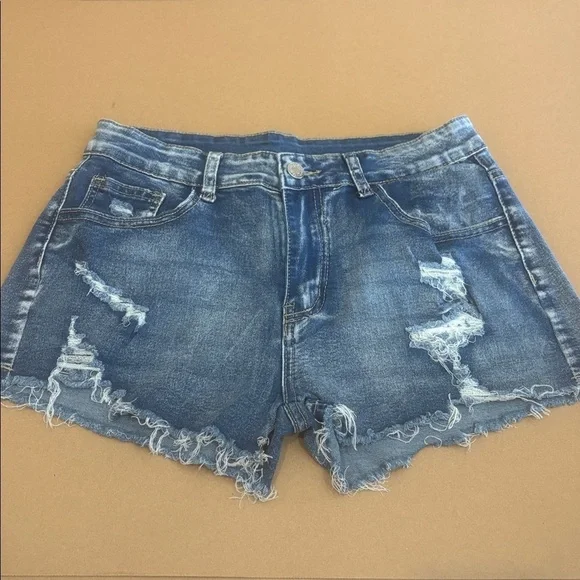 Classic Denim Shorts distressed