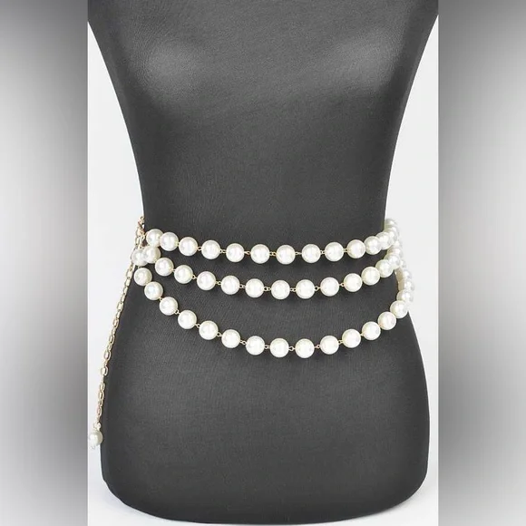 Gold Metal & Pearl Layer Statement Adjustable Chain Belt