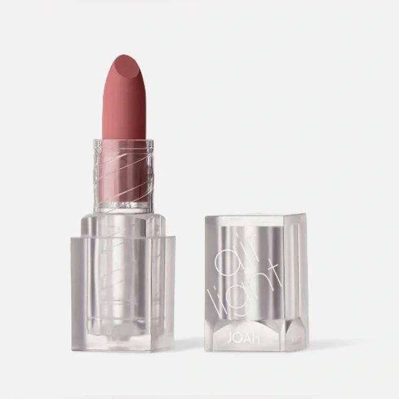 NWT Joah Air Light Satin Lipstick