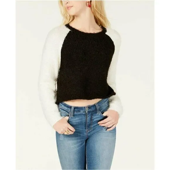 PLANET GOLD Juniors Fuzzy Cropped Baseball Sweater Black White L Large‎ NWT