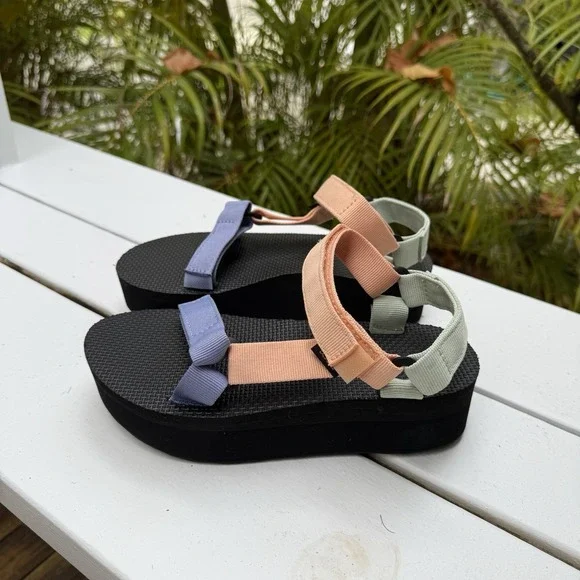 TEVA Sherbet Multi Flatform Universal Platform Sandals Hiking‎ Women's Size 7