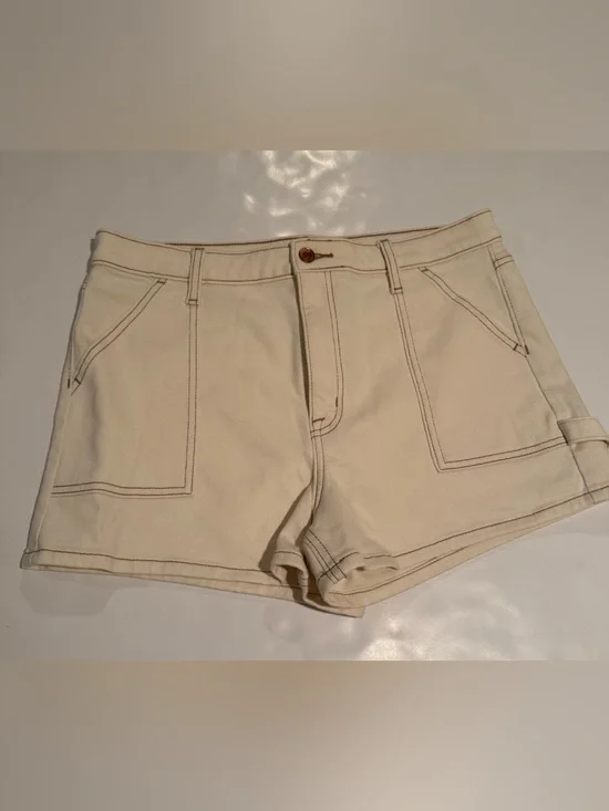 eunina Cream Utility Denim Shorts