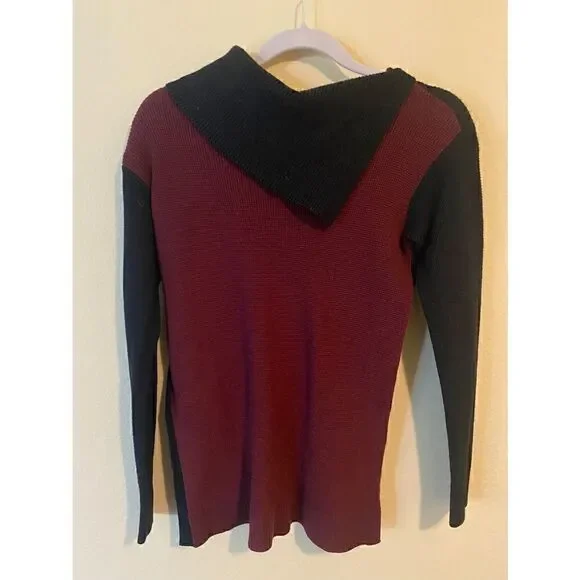 Vince Camuto two-tone block sweater