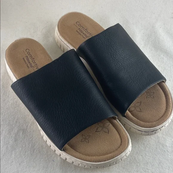 Comfortiva Pillowtop Memory Foam Leather Black Sandals Size 9