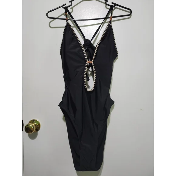 Women's Shade & Shore Swimsuit Size L Black