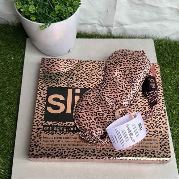 Slip Leopard Print Sleep Mask brand new in box