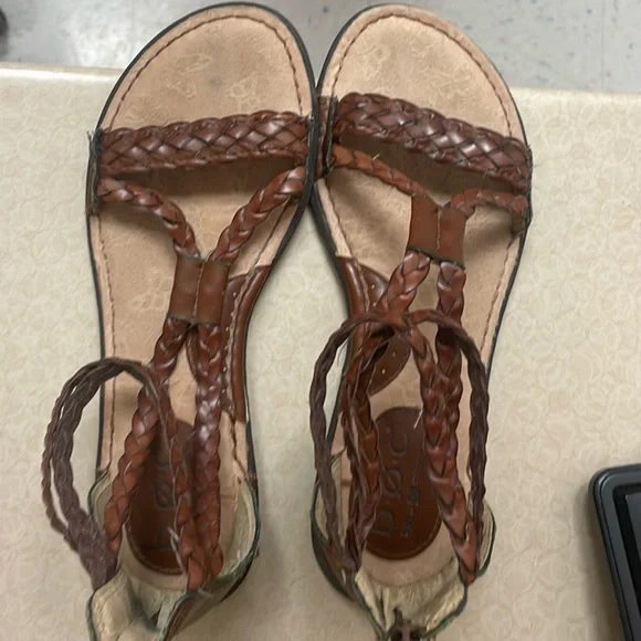 B.O.C Born Concept Brown Braided Leather Flat Sandals women’s Size 6