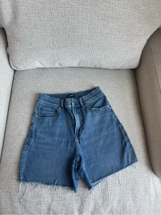 Express Midi Mom Shorts Denim Jean Shorts