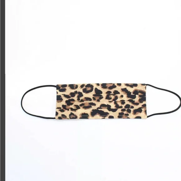 Veronica beard cheetah Leopard Print Face Mask COVID flu mask sick new logo