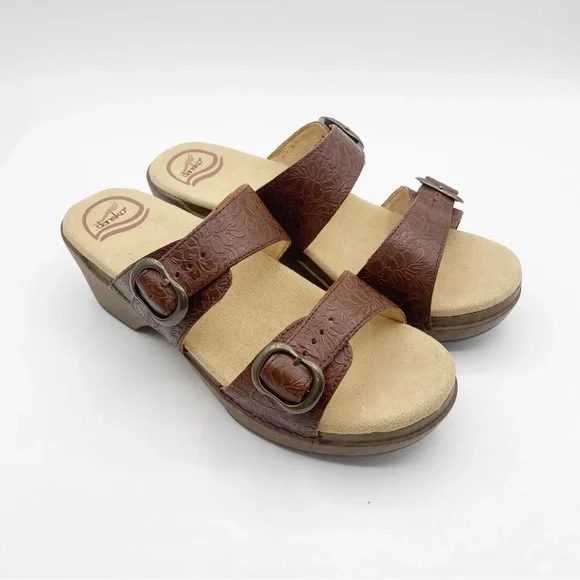 Dansko Brown Tan Sandals Shoe Platform Wedge Slide Comfy Adjustable Buckle Sz9
