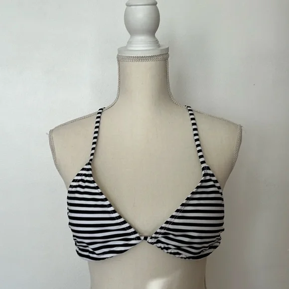 Black and white stripe bikini top medium nwt