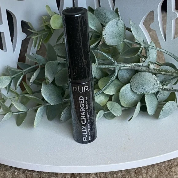 Pur Fully Charged Mascara SAMPLE