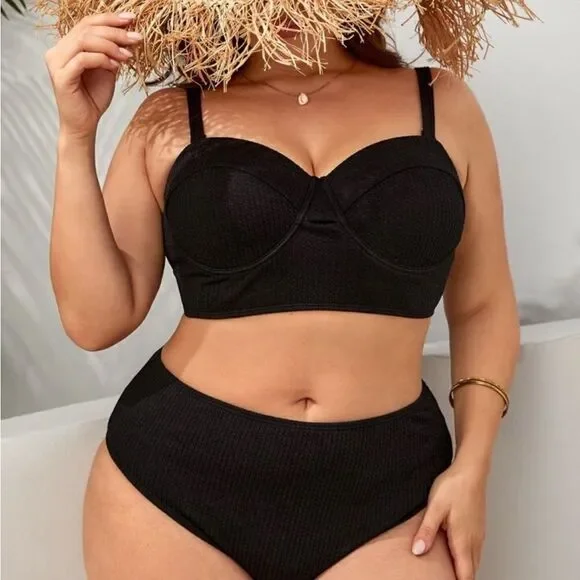 SHEIN Chic Black Two-Piece Push-up Swimsuit
