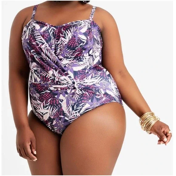 NWT Nicole Miller Swimsuit - Medium