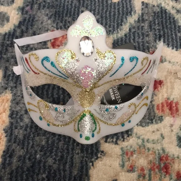 Glitter and Jeweled Masquerade Mask