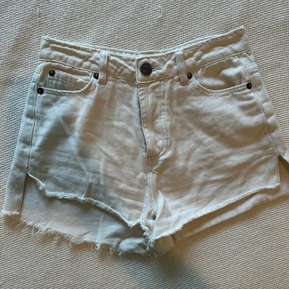 Amuse Society White Denim Women Shorts