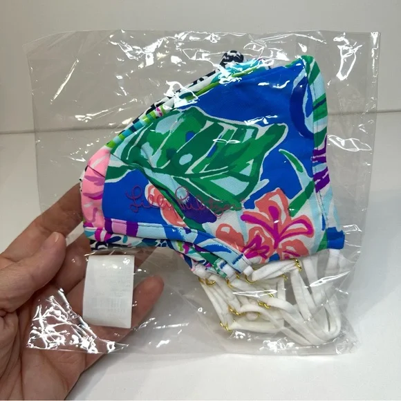 NEW Lilly Pulitzer adjustable Multi Resort Print Face Masks. pack of 3.
