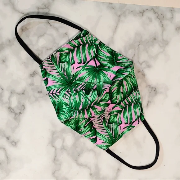 🎁 Free With Purchase
