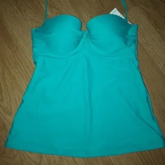 Old Navy Women's Small Tankini‎ Top New Green New