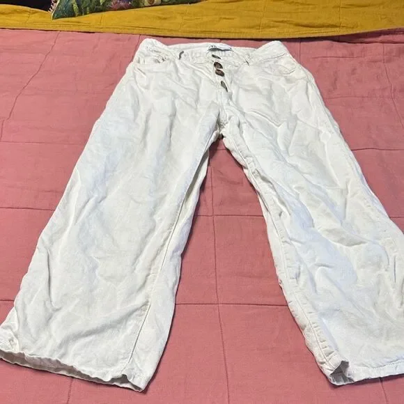 Zara Off-White Buttoned Pants