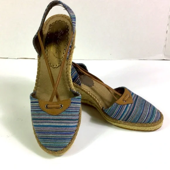Soft Style Hush Puppies wedge heel Shoes Size‎ 7.5M 3 inch heels Khaki