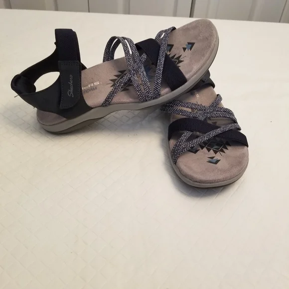 SKECHERS REGGAE Slim Sandals Meadow Grazer Navy Size 6 Memory Foam