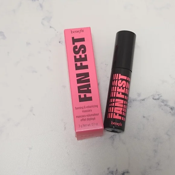 Benefit Fan Fest Fanning & Volumizing Mascara Hyper Black Travel Size .1 Oz