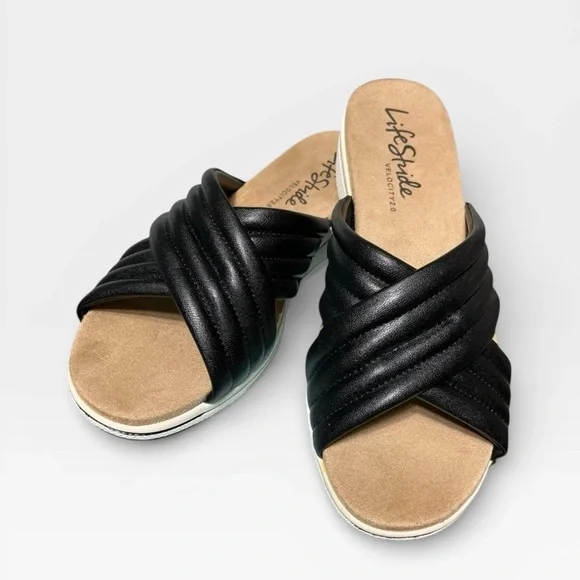 Life Stride Black Slide Sandals