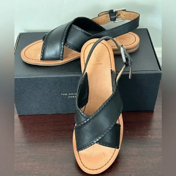 💥Frye Women’s leather feather criss cross black sandal size 7,5 NIB