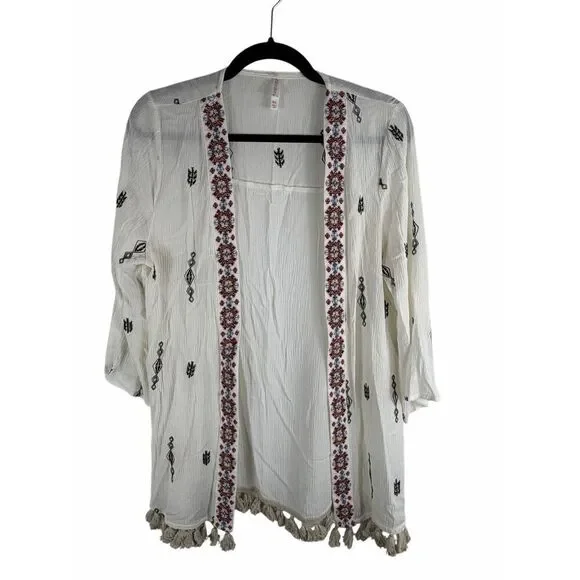 Xhileration embroidered white gauze kimono- size m/l