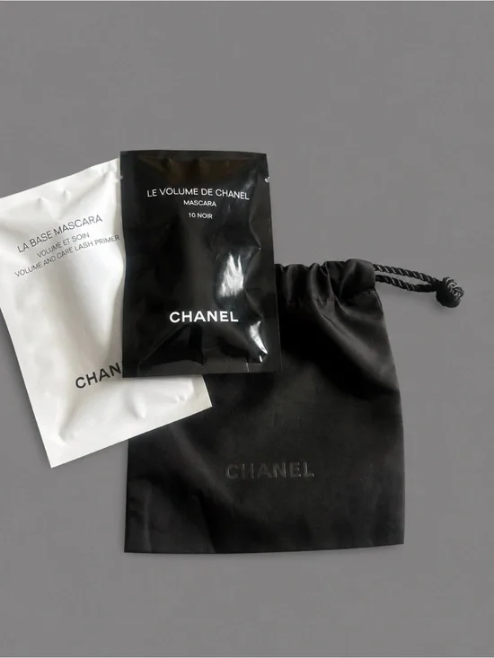 CHANEL Le Volume Mascara + Lash Primer Samples & Black Drawstring Pouch Set